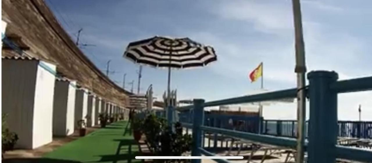 Appartamento A Casa Del Reuccio Aeroporto di Catania Fontana Rossa Esterno foto